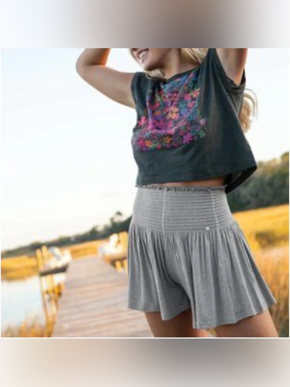Natural Life Daisy Skort Gray Smocked High Waist Rare Size XS